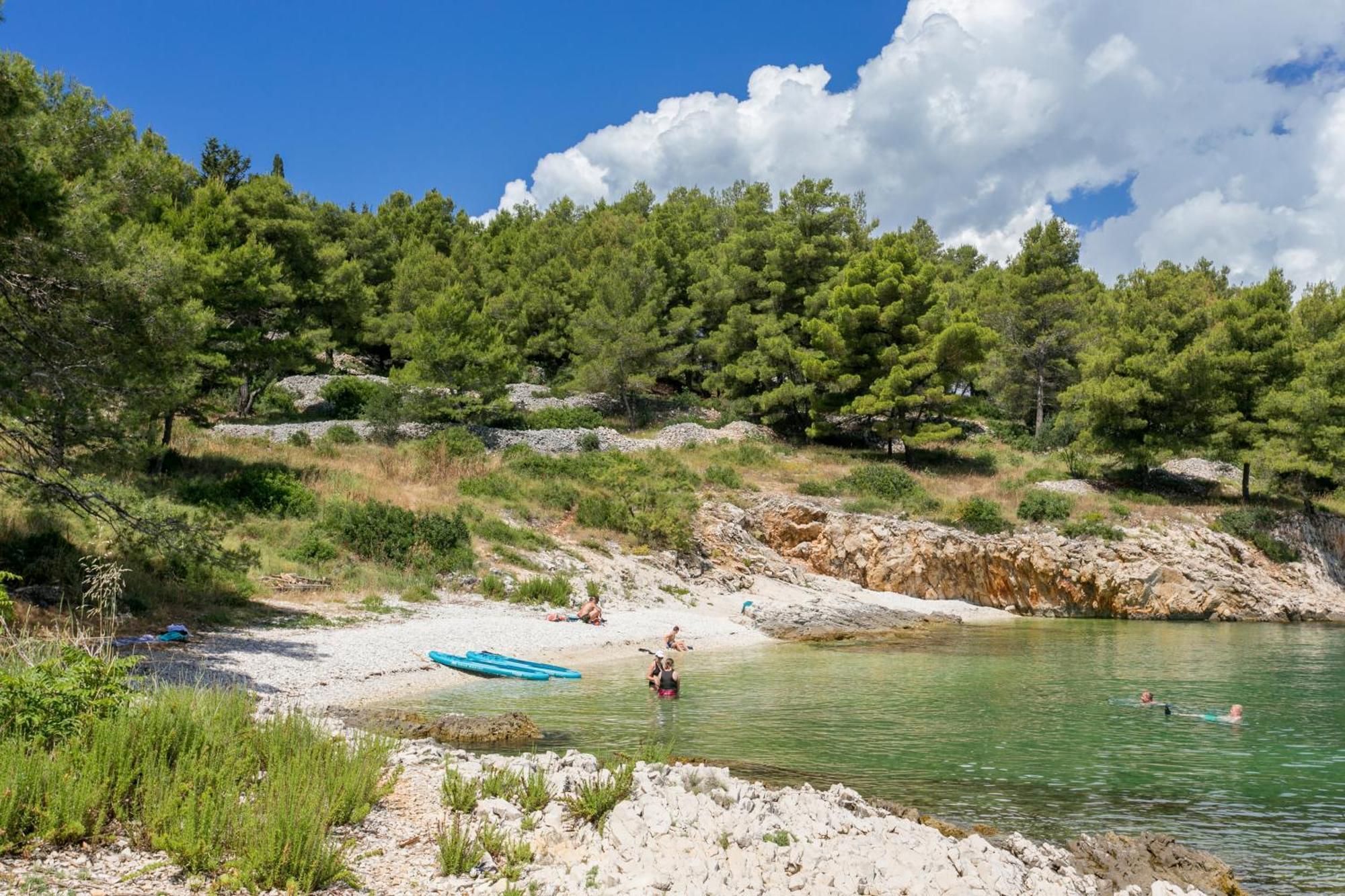 Apartments By The Sea Slatine, Ciovo - 11126 Exterior foto